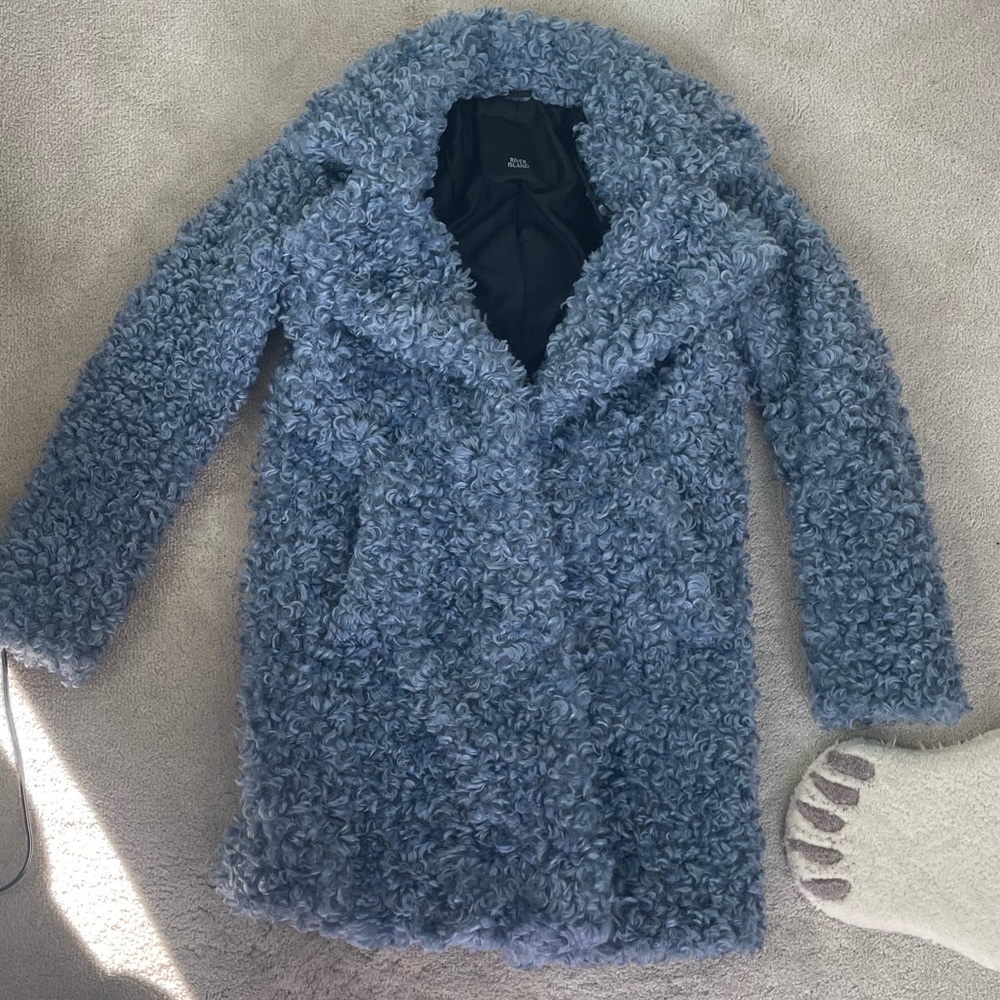River island curly faux fur coat worn once!